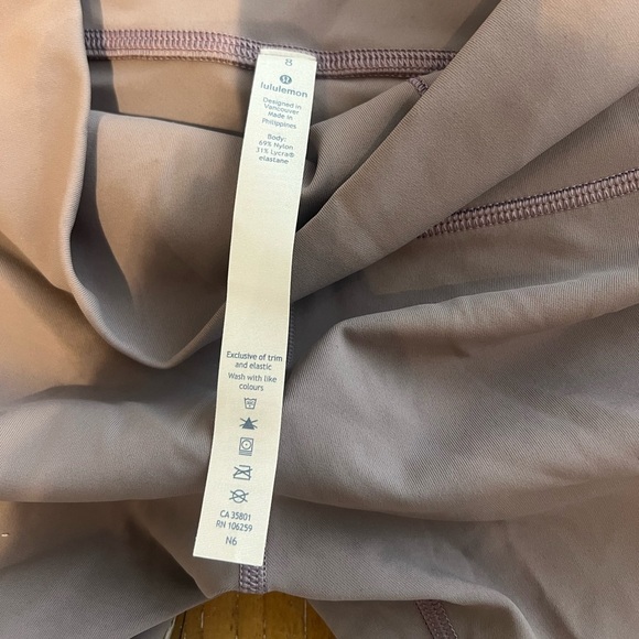 Lululemon Wunder Under Crop (Hi-Rise) Full-On Luxtreme 21" Dusty Dawn - Picture 5 of 8